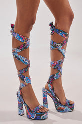 AKIRA GOLD MAGRITTE GRAFFITI STRAPPY CHUNKY SANDAL