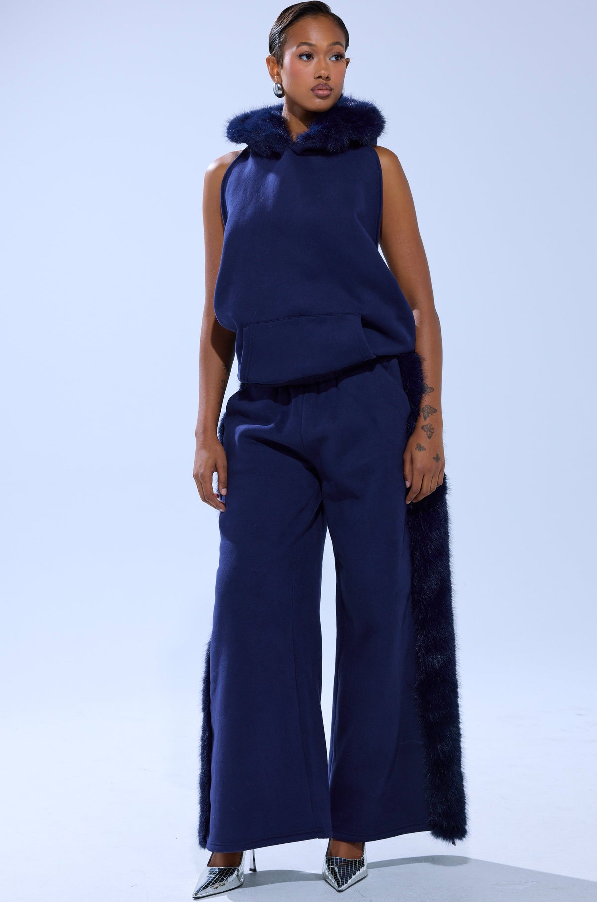LUXE FUR JOGGER IN NAVY
