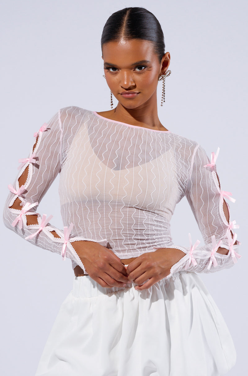 FEMININE DESIRES LONG SLEEVE TOP IN LIGHT PINK