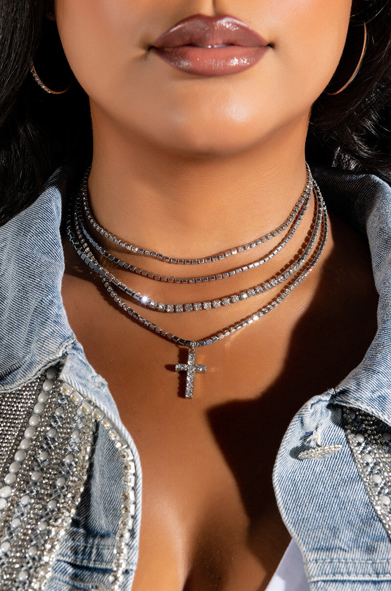 RHINESTONE LAYERED NECKLACE