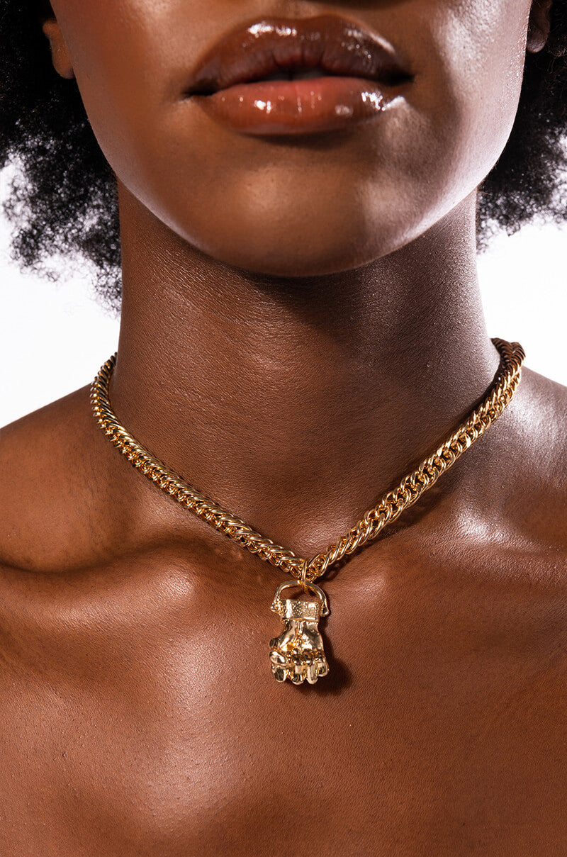 MANY STRENGTHS PENDANT CHAIN