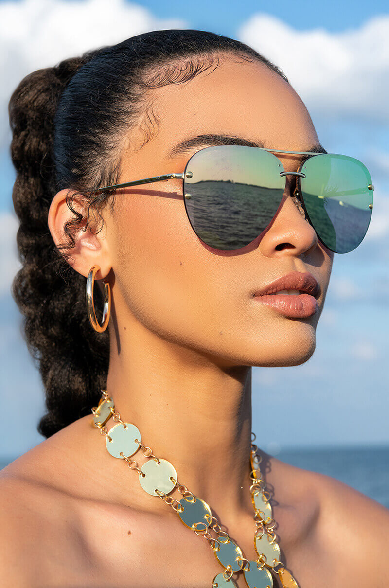 MYOB FLASH SUNNIES