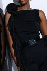 NO HOLDING BACK METALLIC WAIST BELT