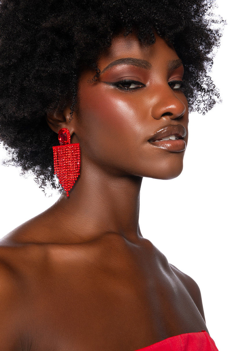 RED MOMENT EARRING