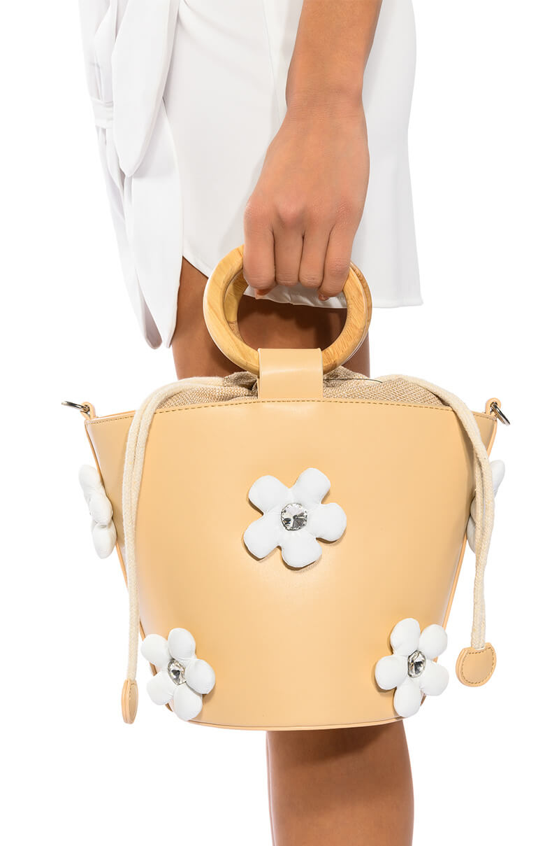REGAL FLOWER BAG