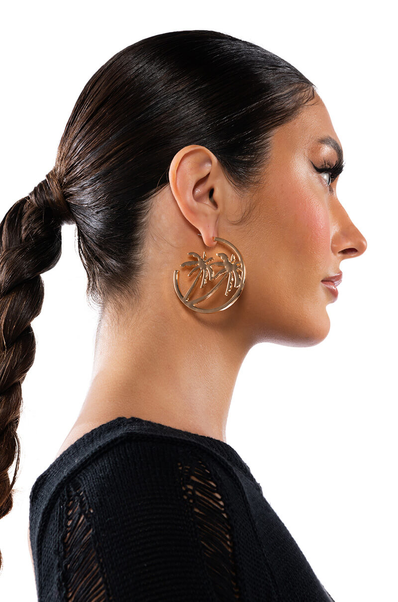 SANTA CRUZ STATEMENT HOOP EARRINGS